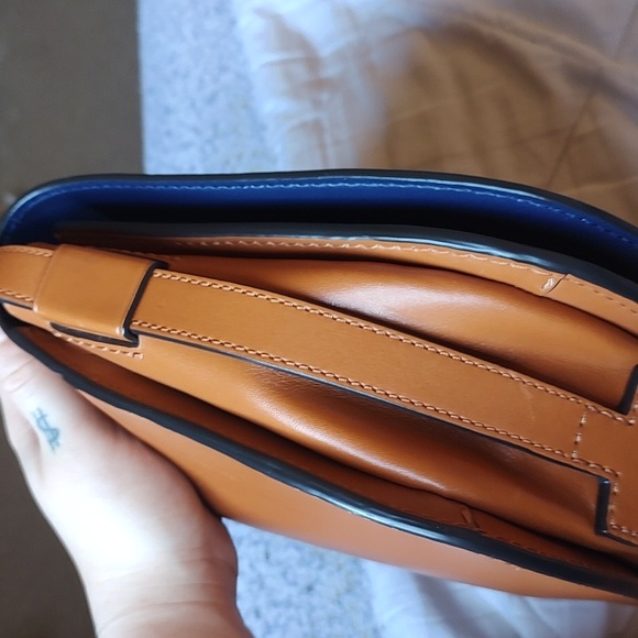 Tory Burch Leather Saddle Bag Camello - Picture 8 of 8